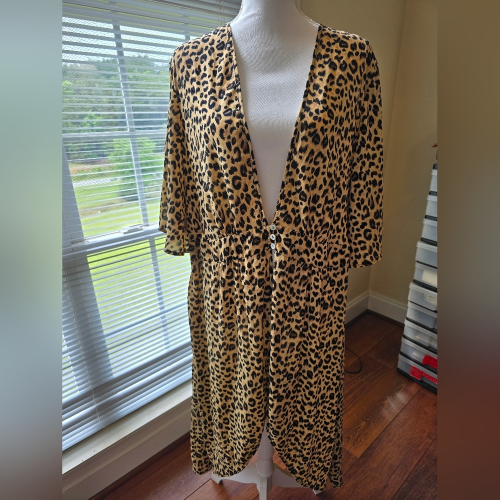 Torrid Hi Lo Kimono